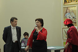 Larisa Oruzha (at the right)- Deputy Director on educational work, PhD, Associate Professor. Larisa Oruzha opens the exhibition "Carefree childhood". At the left - Valeriy Boyko - Director of the Boyko's Producer Centre.