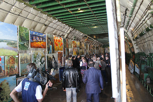Grand opening of the painting Exhibition of paintings Aviart -2012 on board of the aircraft AN-225 "Mriya".