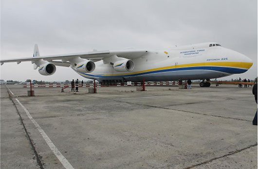 AN-225 "Mriya"
